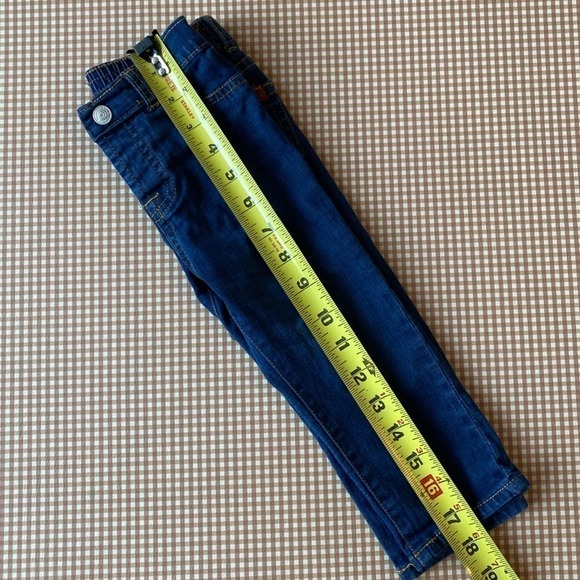 7 for all Mankind toddler denim stretchy jeans. Size 18 Months - Picture 8 of 9